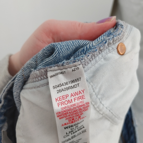 Topshop | distressed mom jeans - Picture 9 of 9